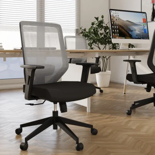 POISE_CHAIR_MB_HD_FORMAT